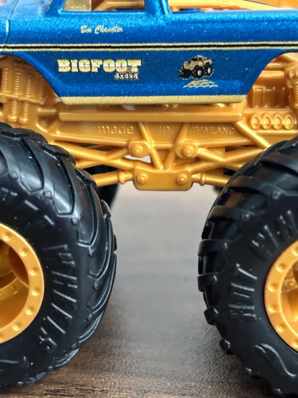 Mattel 1:64 Bigfoot Die Cast Metal Monster Truck Blue Gold Tires Hot Wheels Toy